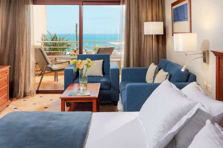 Double Room Sea View bed